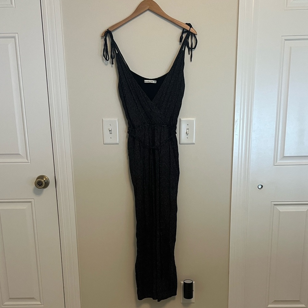 Abercrombie & Fitch Black and White Polka Dot Dress